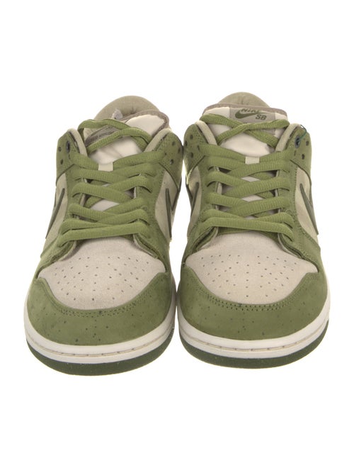 Nike SB Suede Printed Sneakers