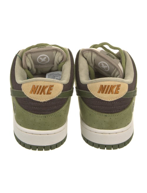 Nike SB Suede Printed Sneakers