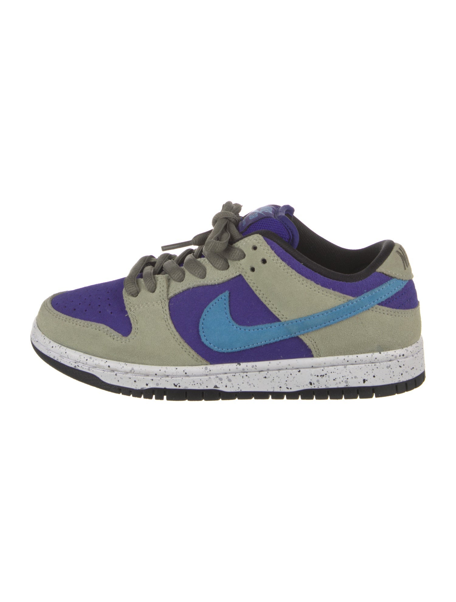 Nike SB Dunk Low 'ACG Celadon' Sneakers