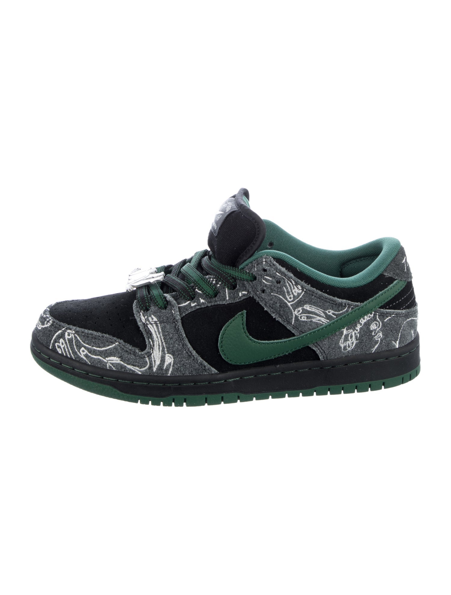 Nike SB Nike SB Dunk Low There Skateboards Sneakers w/ Tags