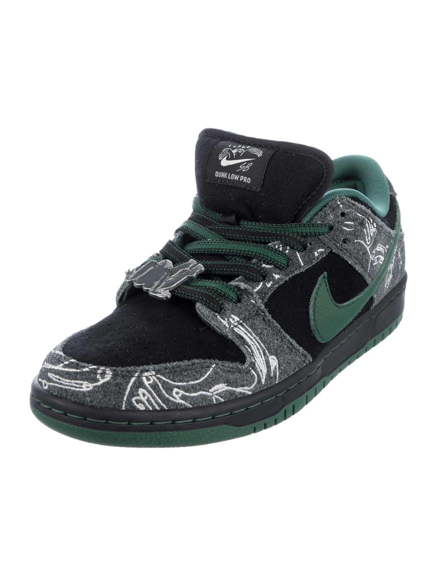 Nike SB Nike SB Dunk Low There Skateboards Sneakers w/ Tags