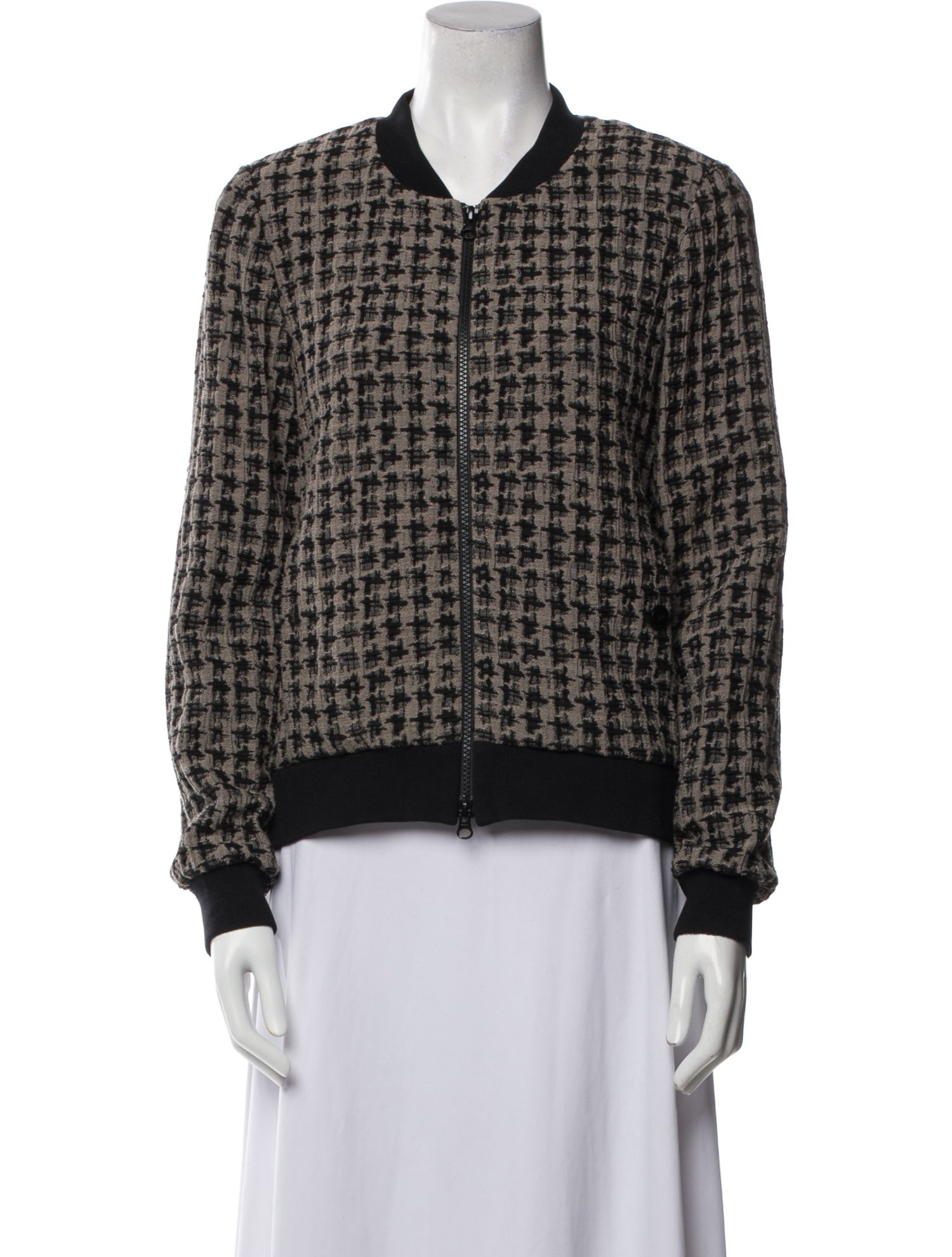 Nina Mclemore Printed V-Neck Sweatshirt