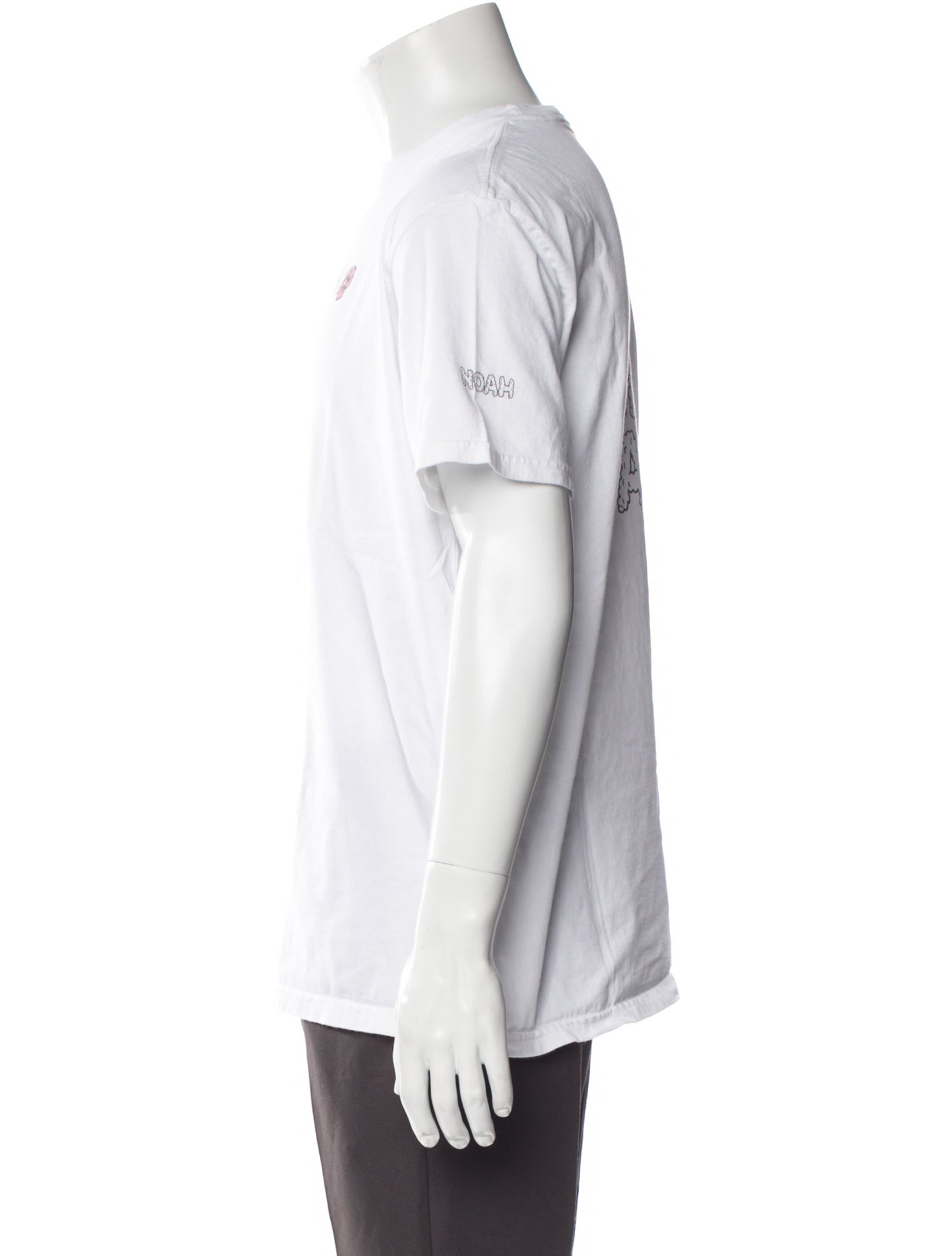 Noah Graphic Print Crew Neck T-Shirt