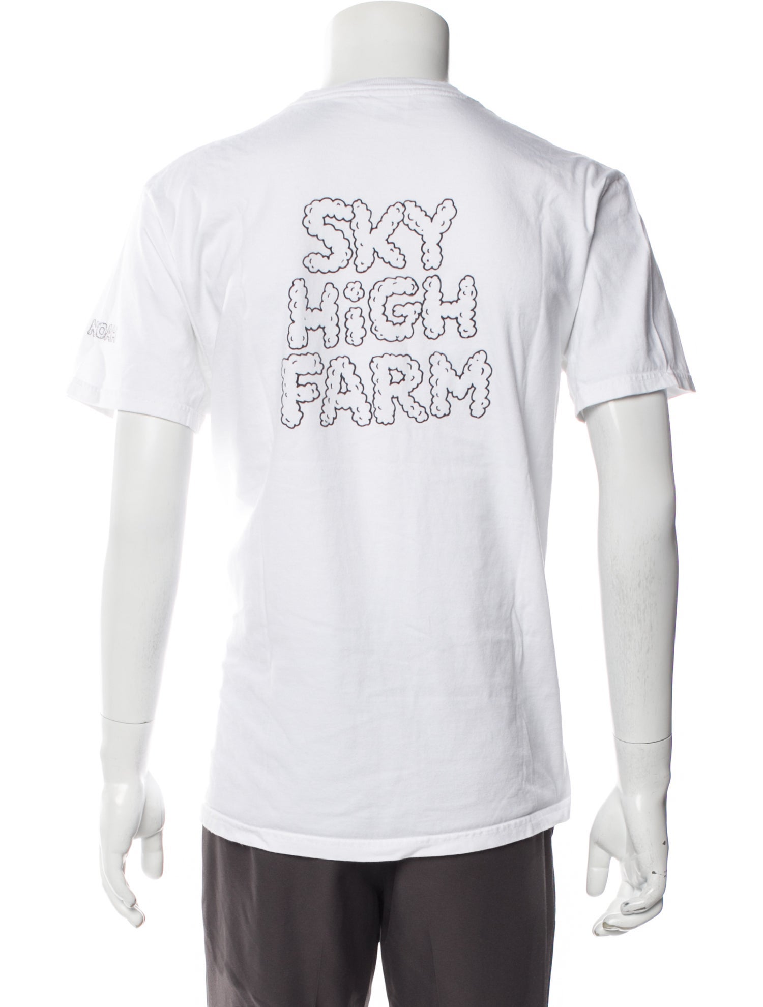 Noah Graphic Print Crew Neck T-Shirt