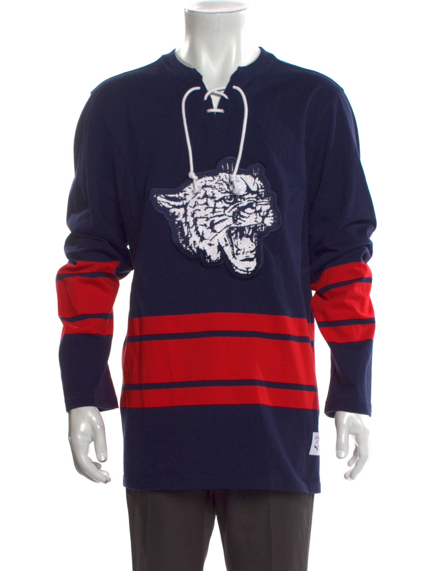 Noah Printed V-Neck Pullover