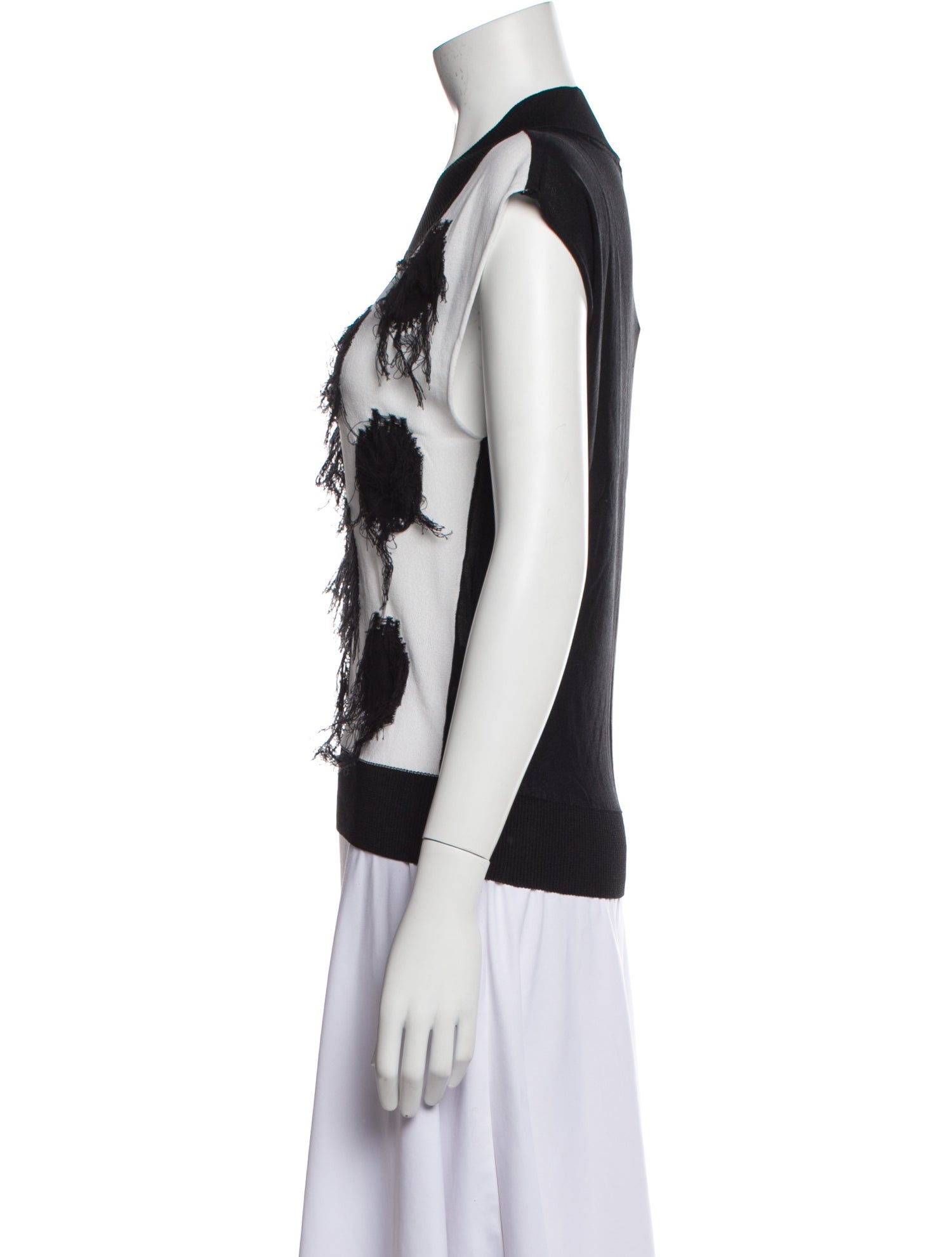 Noon By Noor Printed V-Neck Sweater