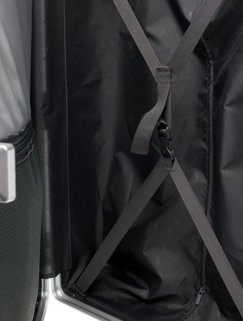 Nobl Metal Rolling Suitcase