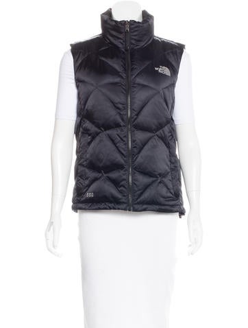 The north face womens puffer jacket black pants The north face womens puffer jacket black pants