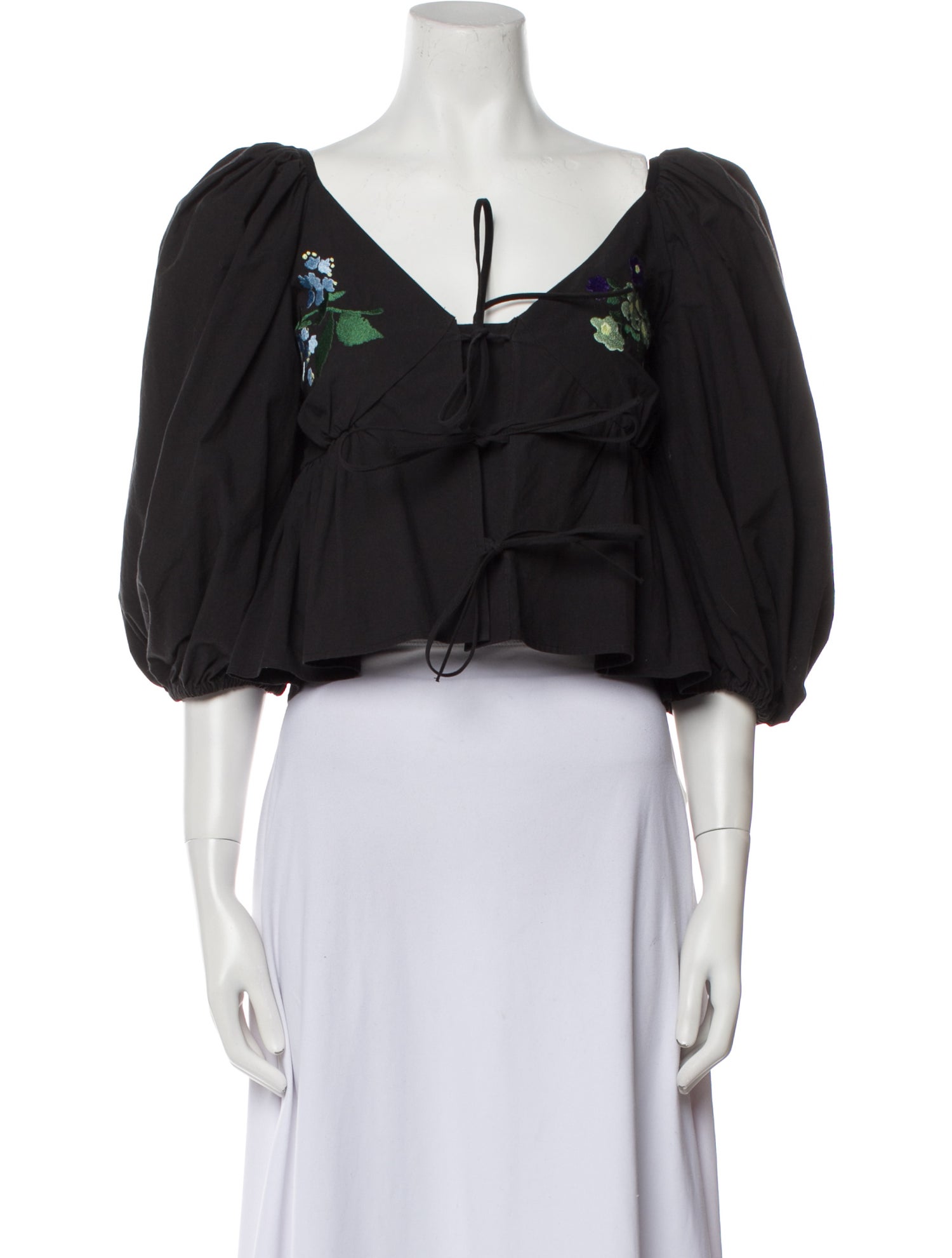 Naya Rea Floral Print V-Neck Crop Top