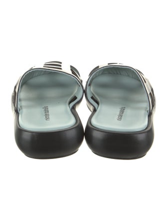 Nicole Saldana Leather Slides