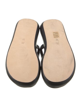 Nicole Saldana Leather Slides