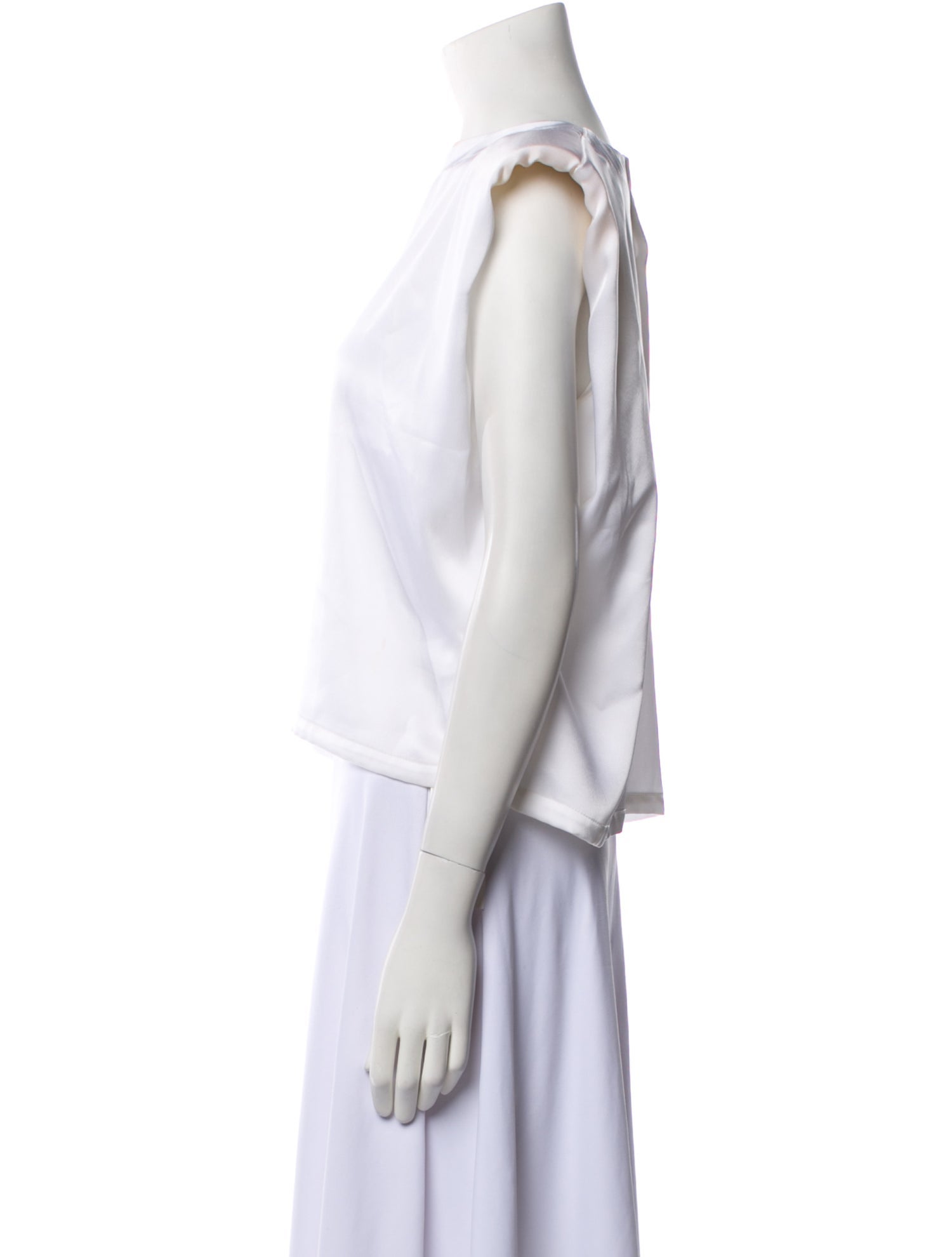 Nonchalant Bateau Neckline Short Sleeve Top