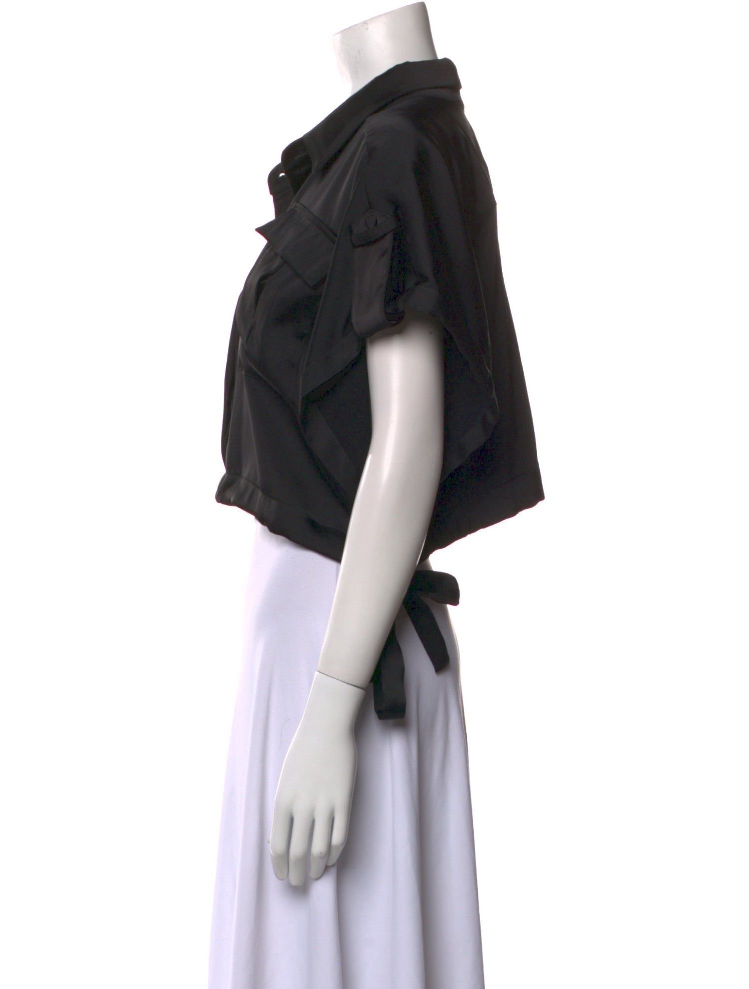 Nonchalant V-Neck Short Sleeve Crop Top