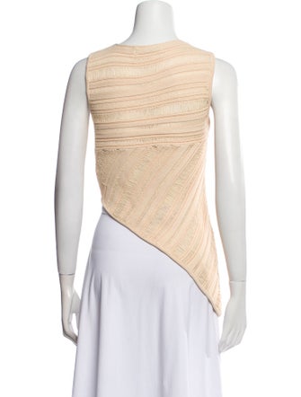 Nonchalant Bateau Neckline Sleeveless Crop Top