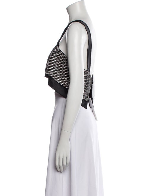 Nonchalant Square Neckline Sleeveless Crop Top