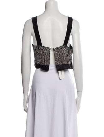 Nonchalant Square Neckline Sleeveless Crop Top