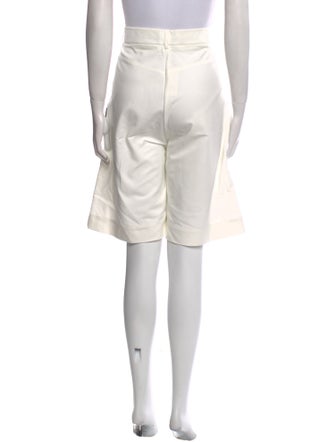 Nonchalant Knee-Length Shorts