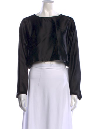 Nonchalant Scoop Neck Long Sleeve Crop Top