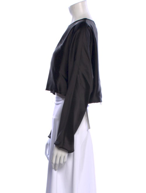 Nonchalant Scoop Neck Long Sleeve Crop Top