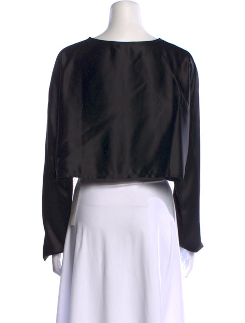 Nonchalant Scoop Neck Long Sleeve Crop Top