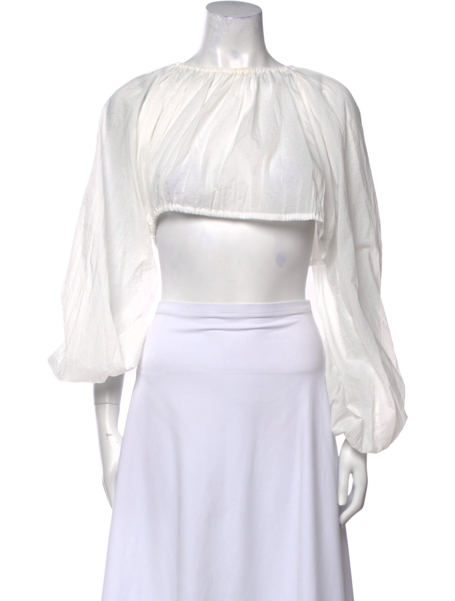 Nonchalant Scoop Neck Long Sleeve Crop Top