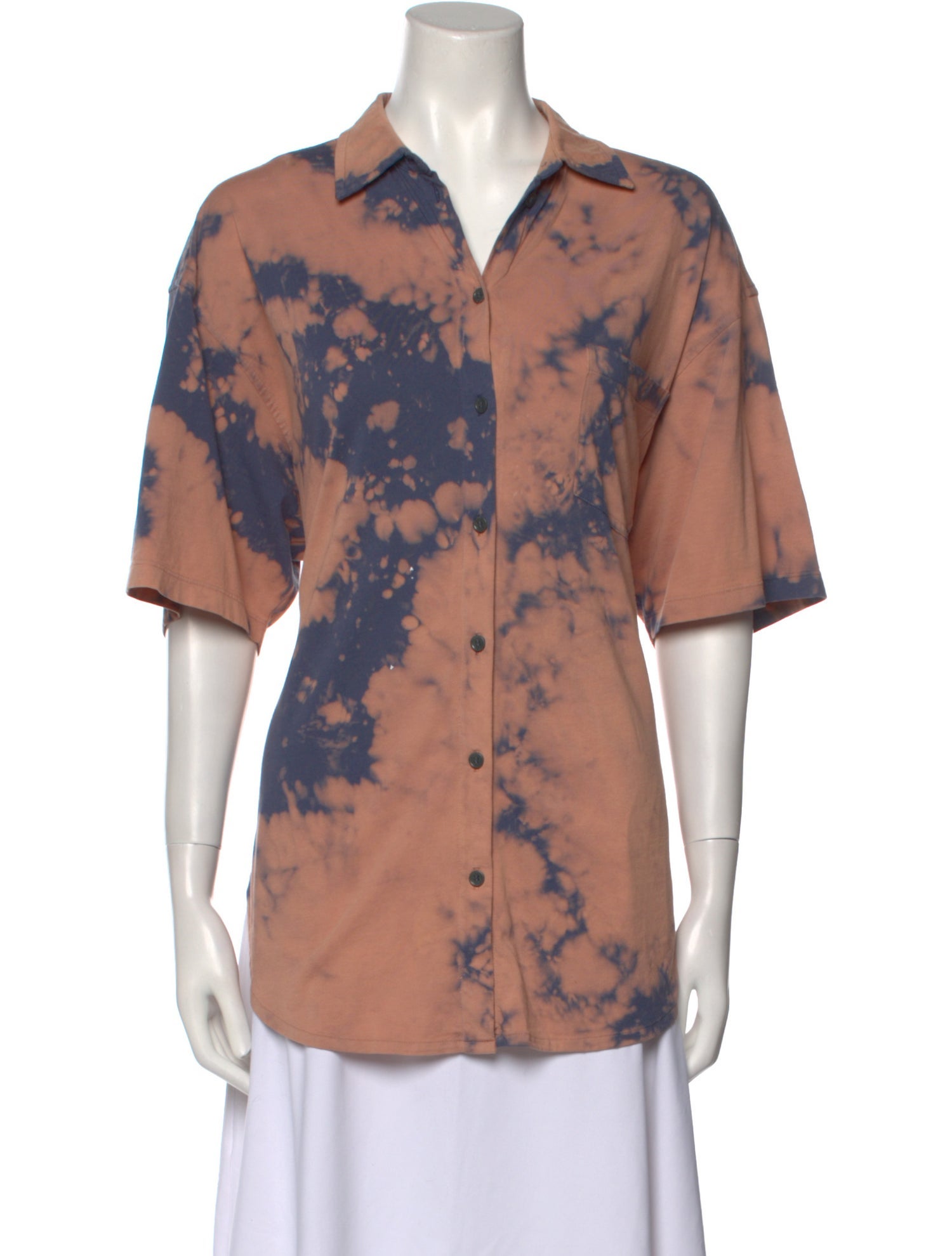 NINETY PERCENT Tie-Dye Print V-Neck Button-Up Top