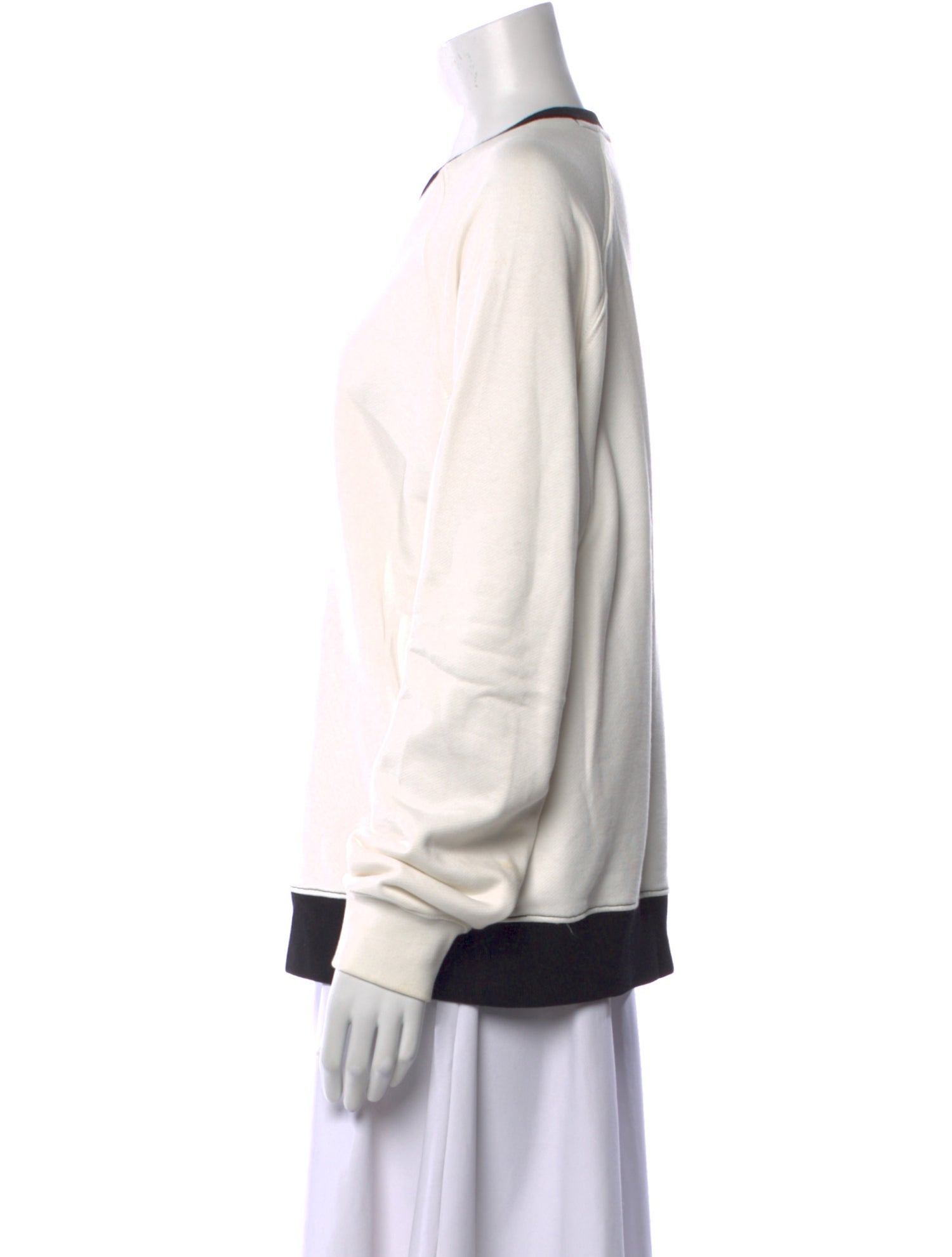 NINETY PERCENT Crew Neck Long Sleeve Sweatshirt