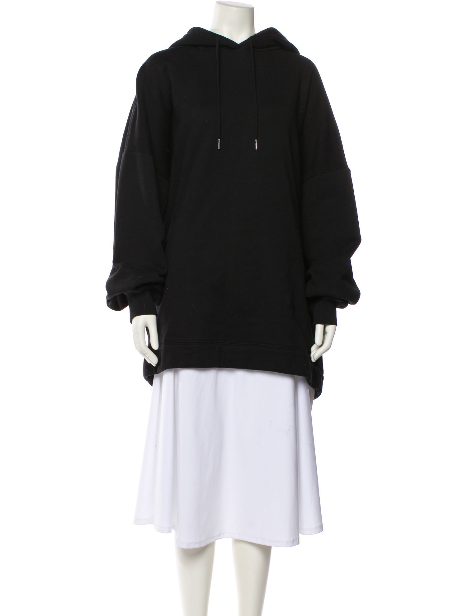 NINETY PERCENT Crew Neck Long Sleeve Sweatshirt