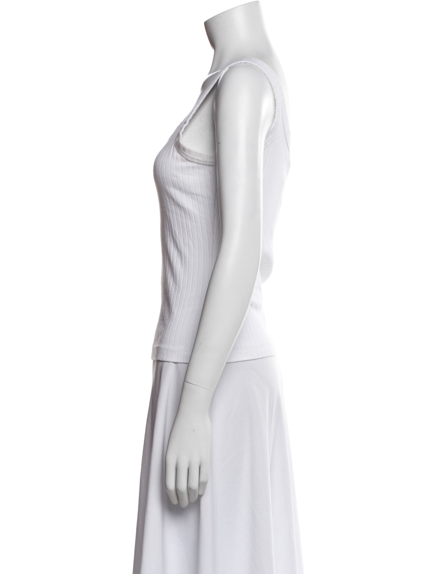 NINETY PERCENT One-Shoulder Sleeveless Top