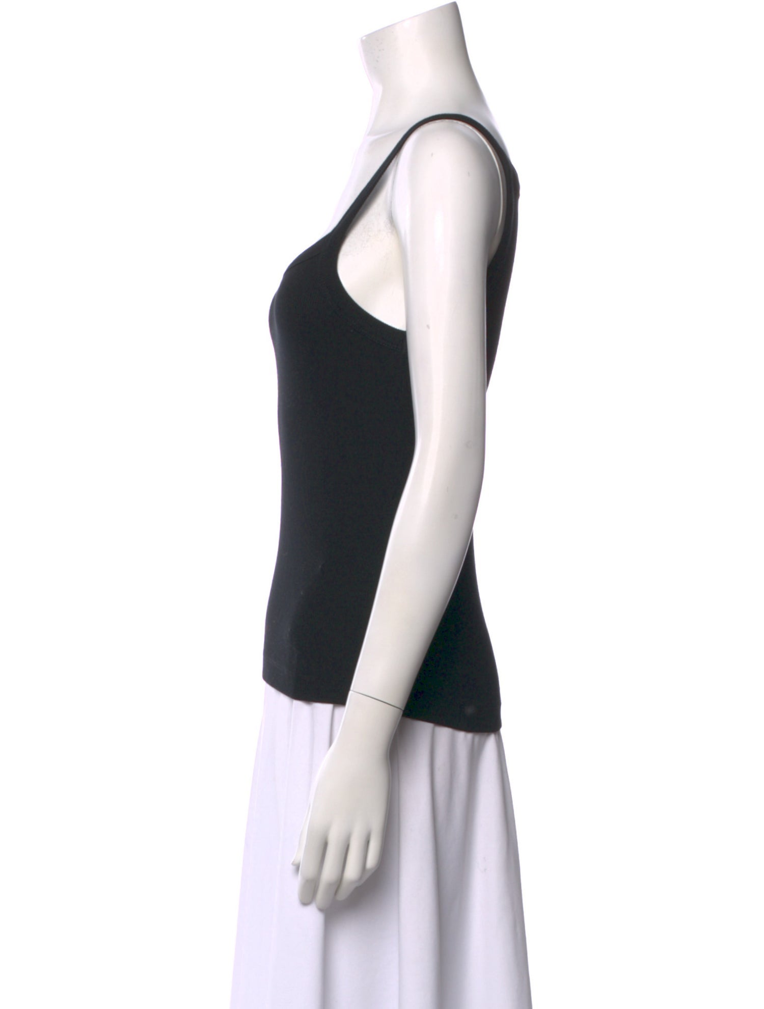 NINETY PERCENT Scoop Neck Sleeveless Top
