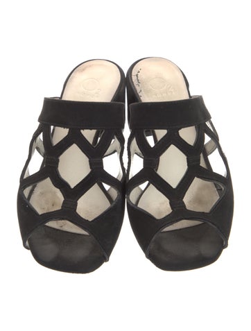 O2 Monde Suede Sandals — image 3 of 4