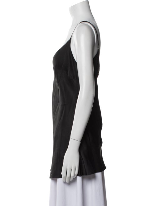 Organic by John Patrick V-Neck Sleeveless Top