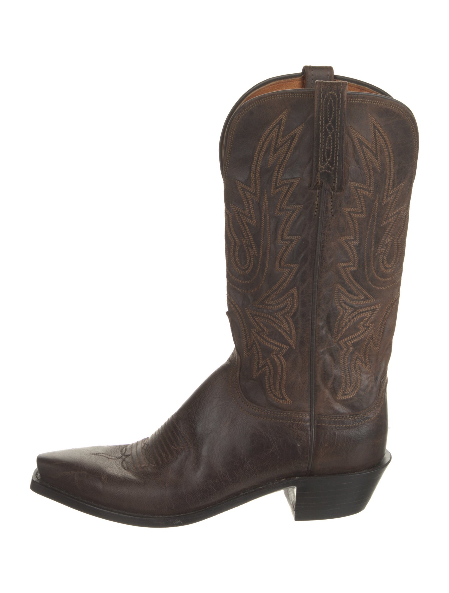 Bottes à bouts pointus et surpiqures apparentes en croute marron foncé