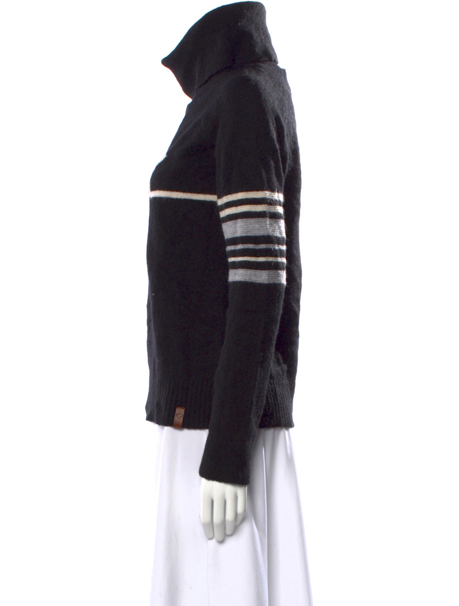 Obermeyer Graphic Print Turtleneck Sweater