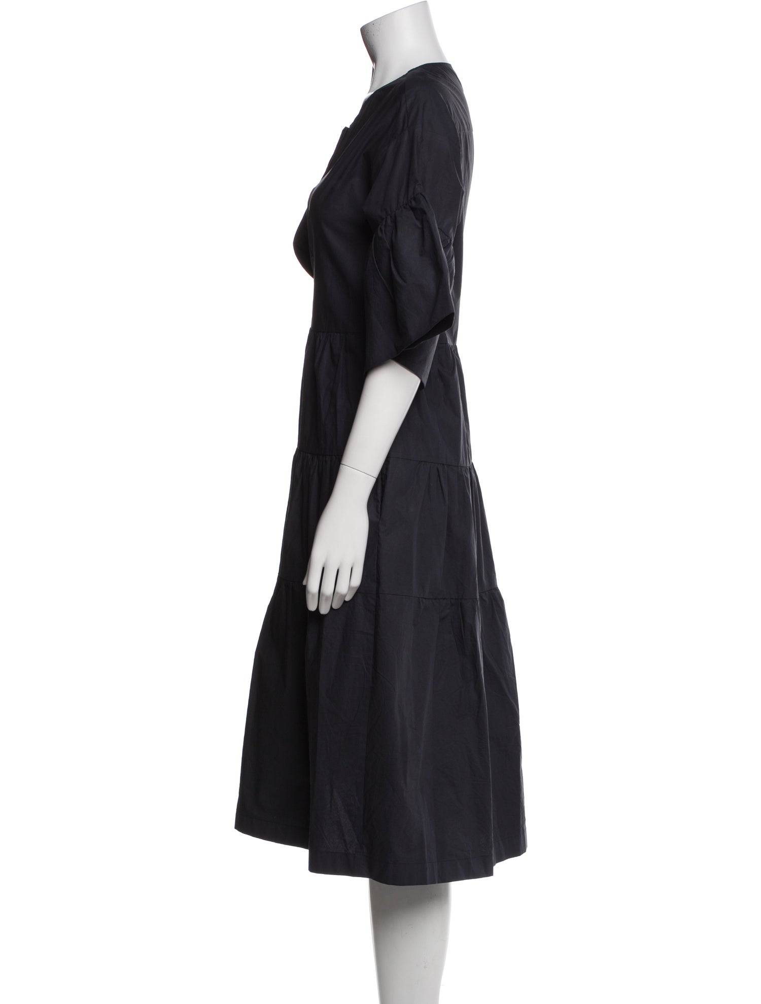 Odeeh Crew Neck Knee-Length Dress