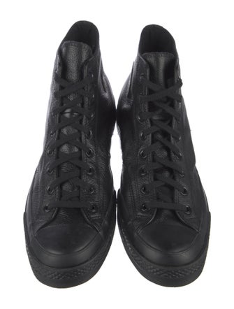 Converse Chuck Taylors All Star Sneakers