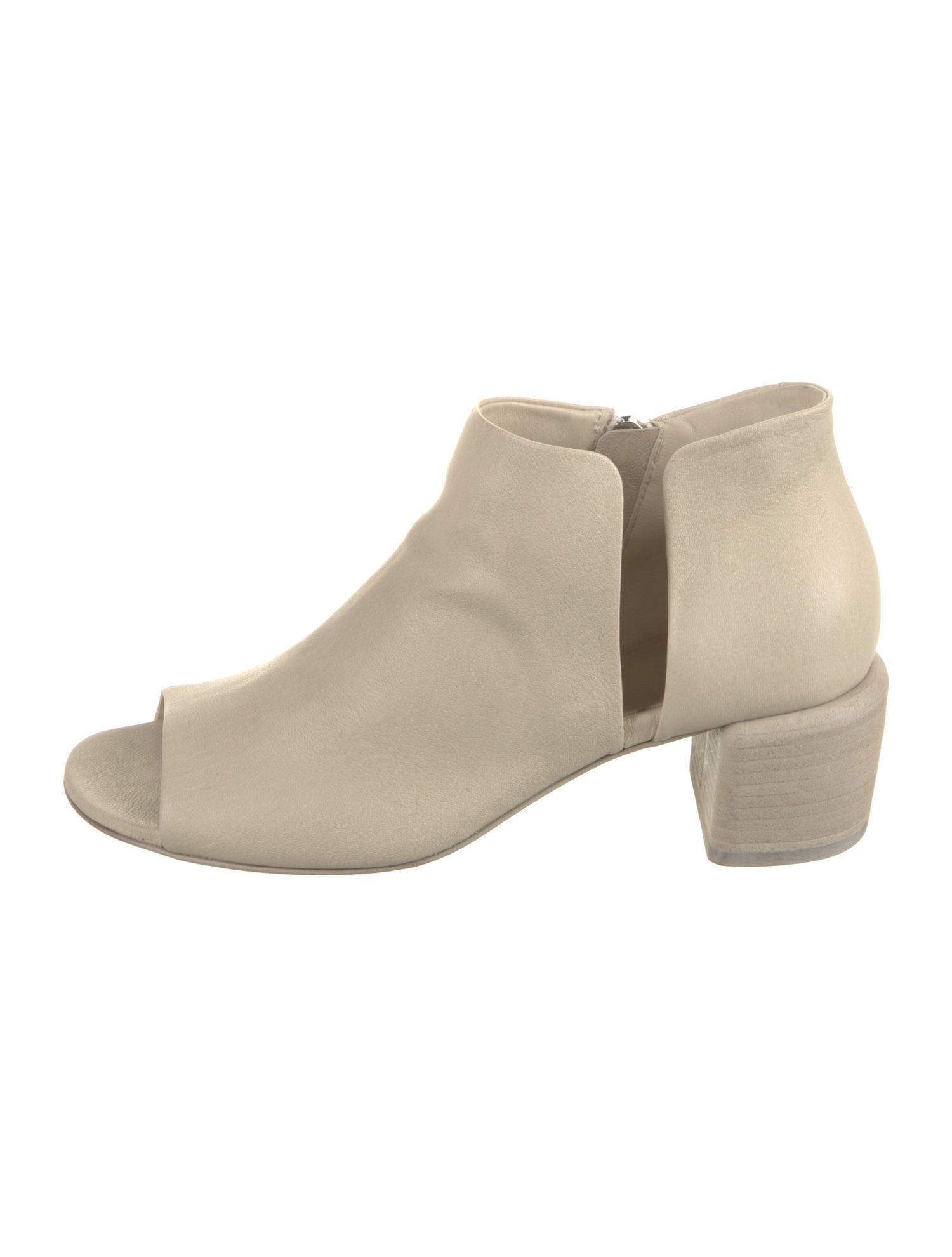 Officine Creative Leather Keyhole Accent Boots