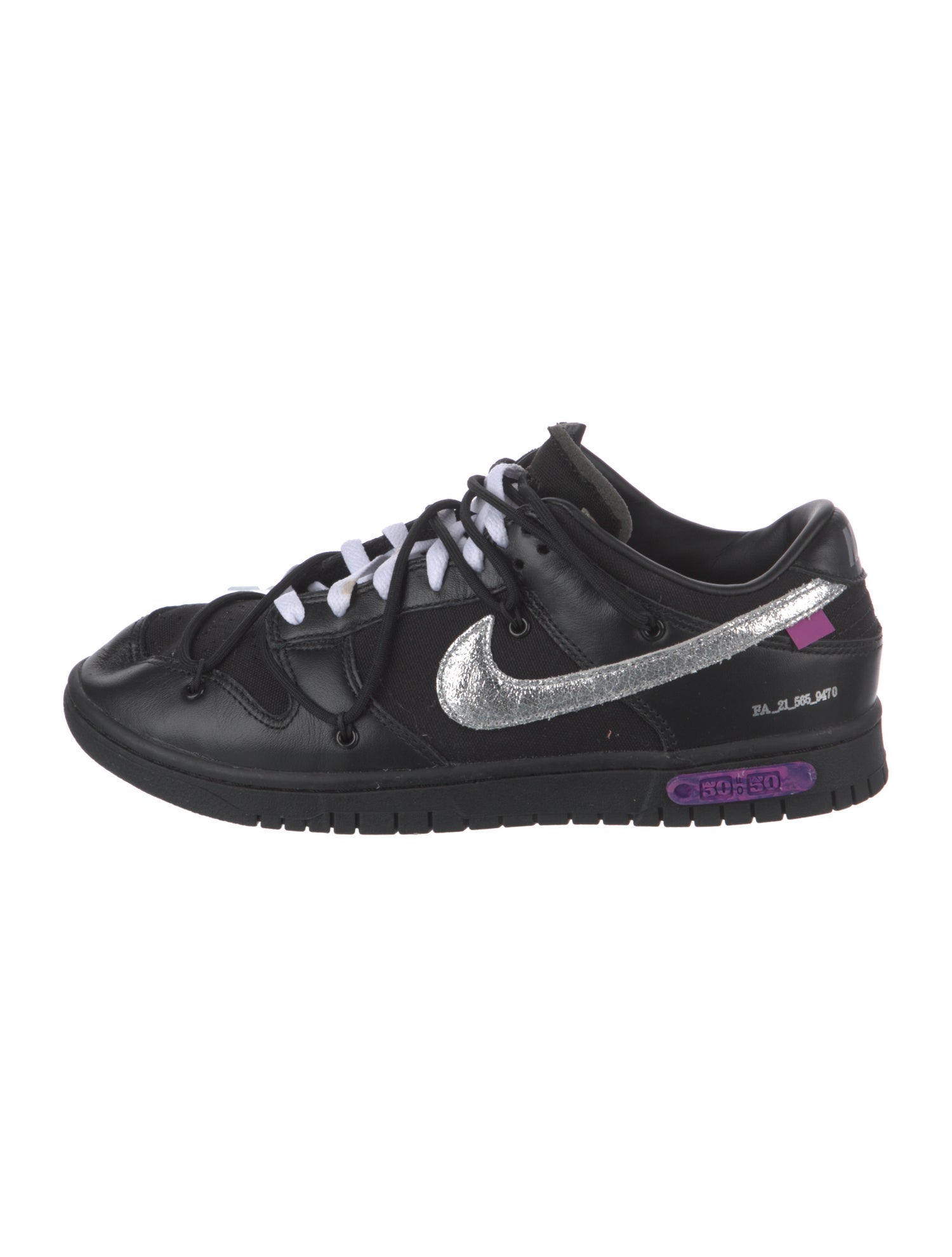 nike shoes 50 off website