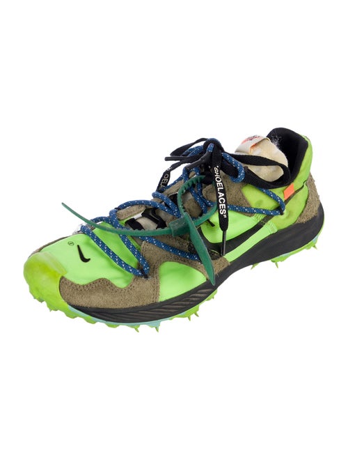 Off-White x Nike Zoom Terra Kiger 5 (W) Athletic Sneakers