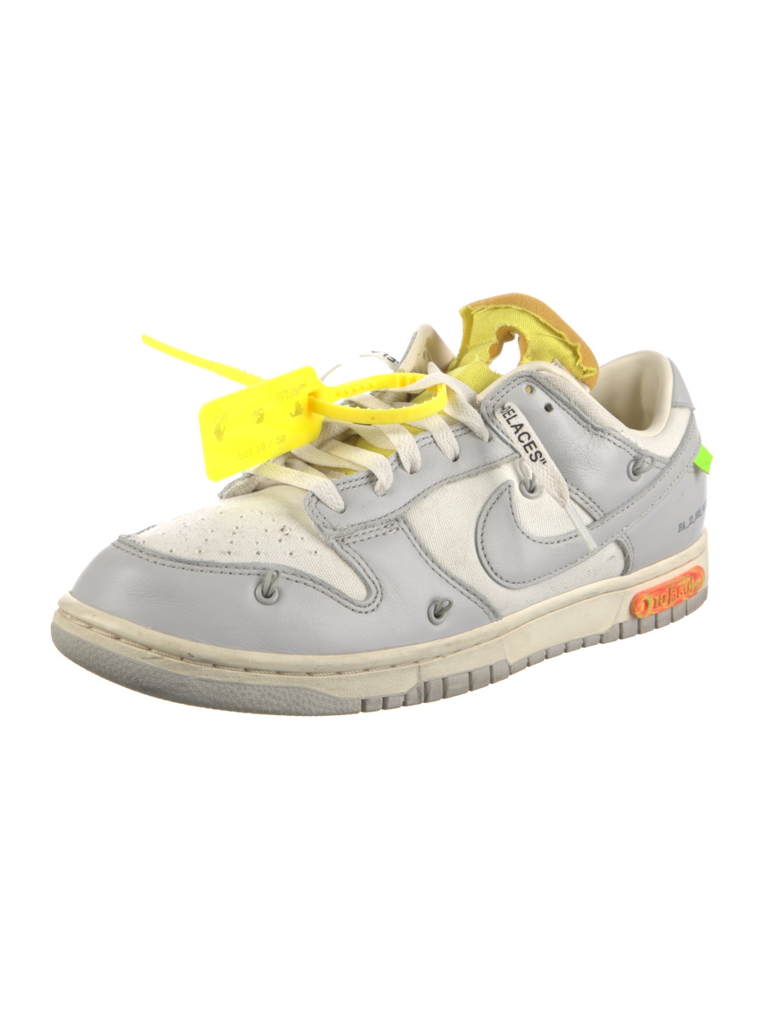 Off-White x Nike Dunk Low 'Lot 10' Sneakers