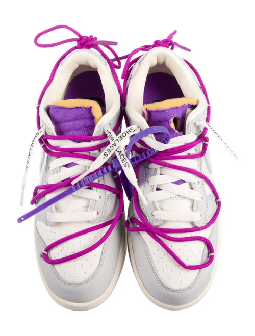 Off-White x Nike Dunk Low Lot 28 Sneakers