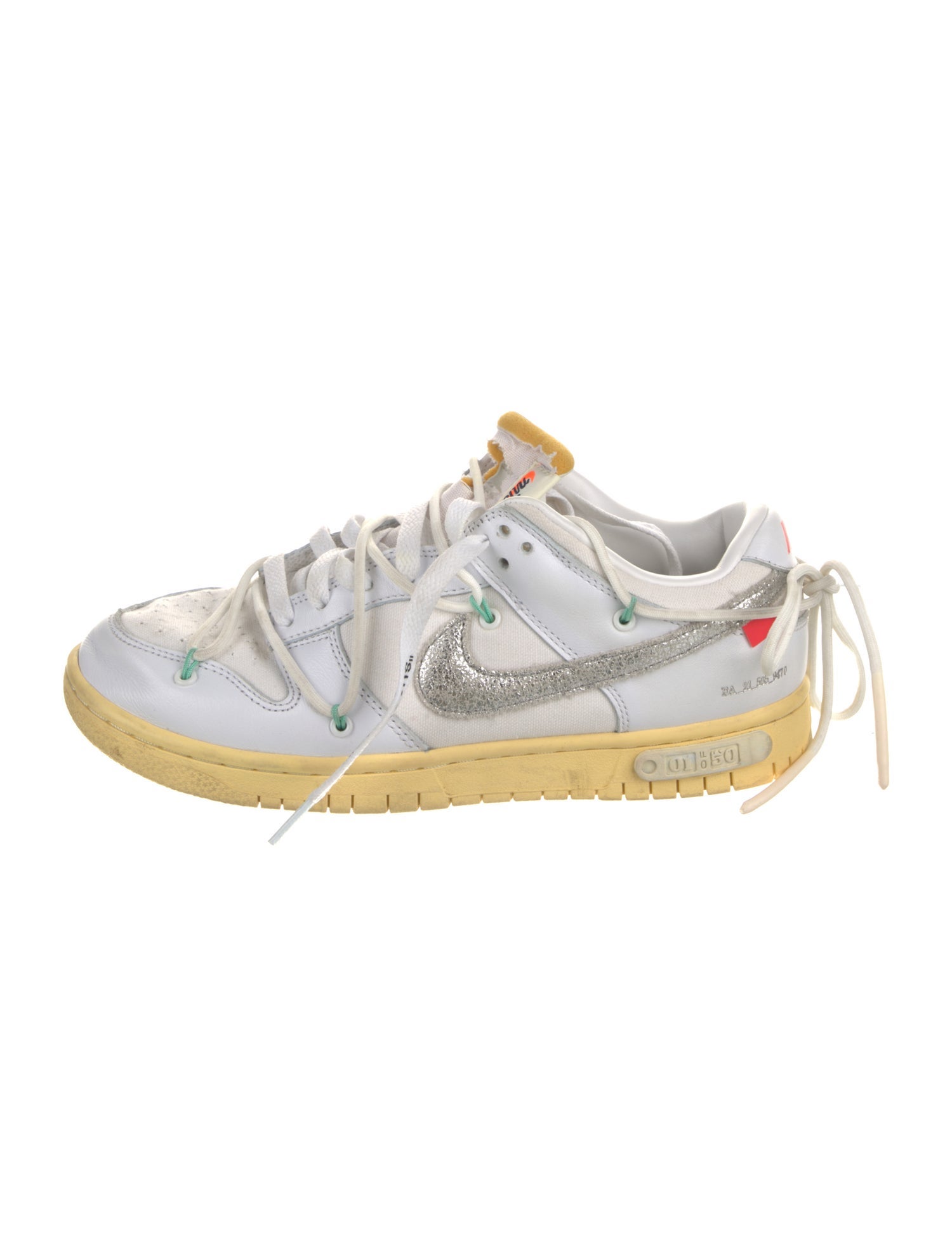Off-White x Nike Dunk Low 'LOT 1' Athletic Sneakers