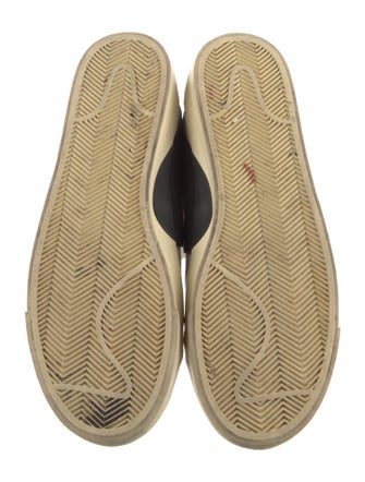 Off-White x Nike Blazer 'The Ten' Sneakers