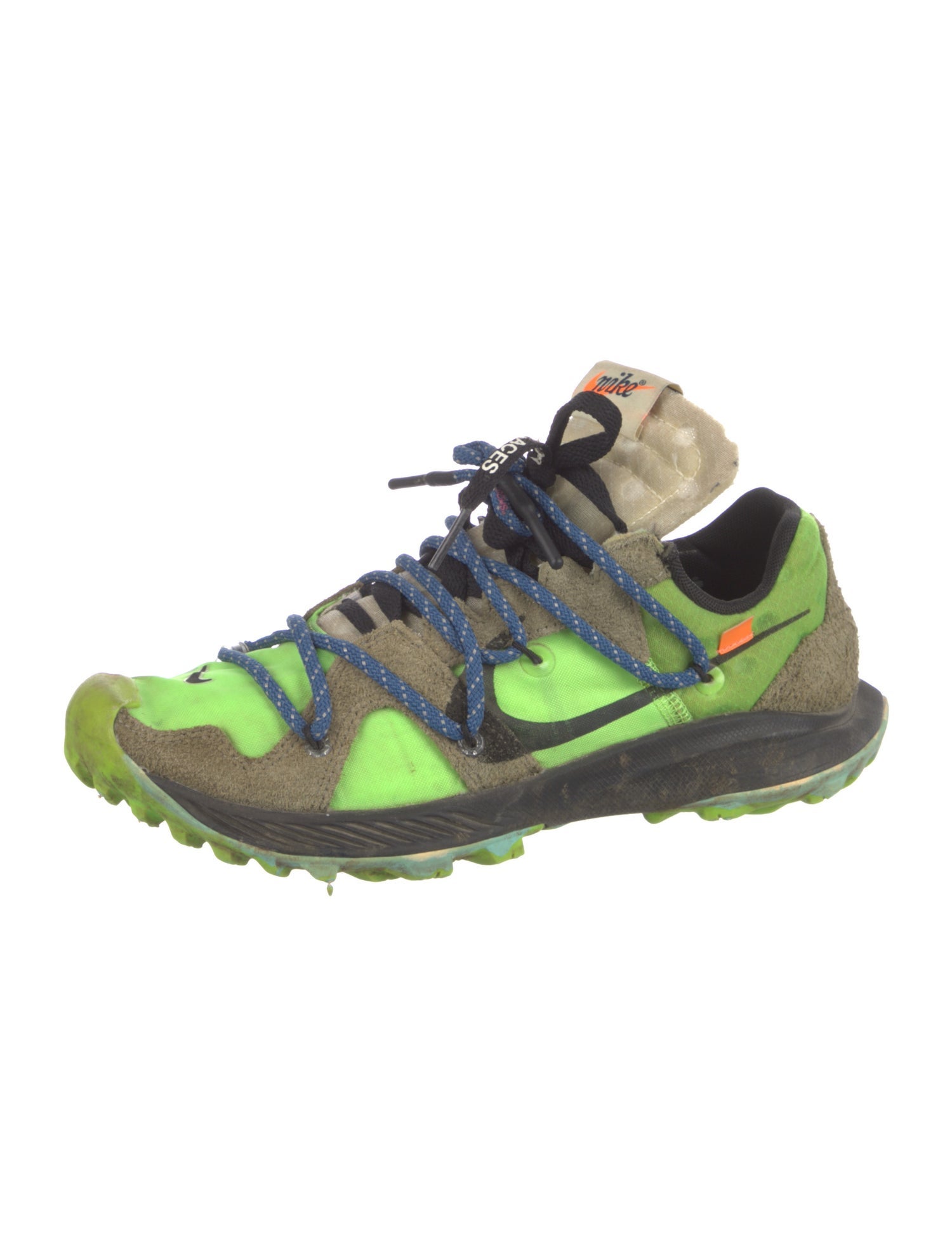 Off-White x Nike Zoom Terra Kiger 5 Sneakers