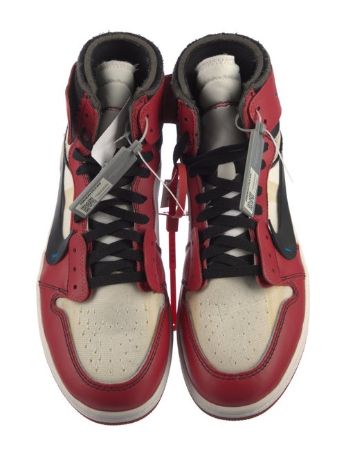 Off-White x Jordan 1 Retro OG 'Chicago' Sneakers