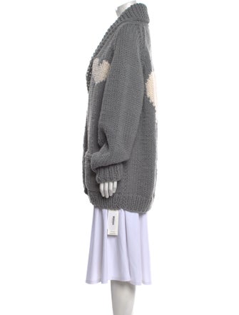 GOGO Wool V-Neck Sweater