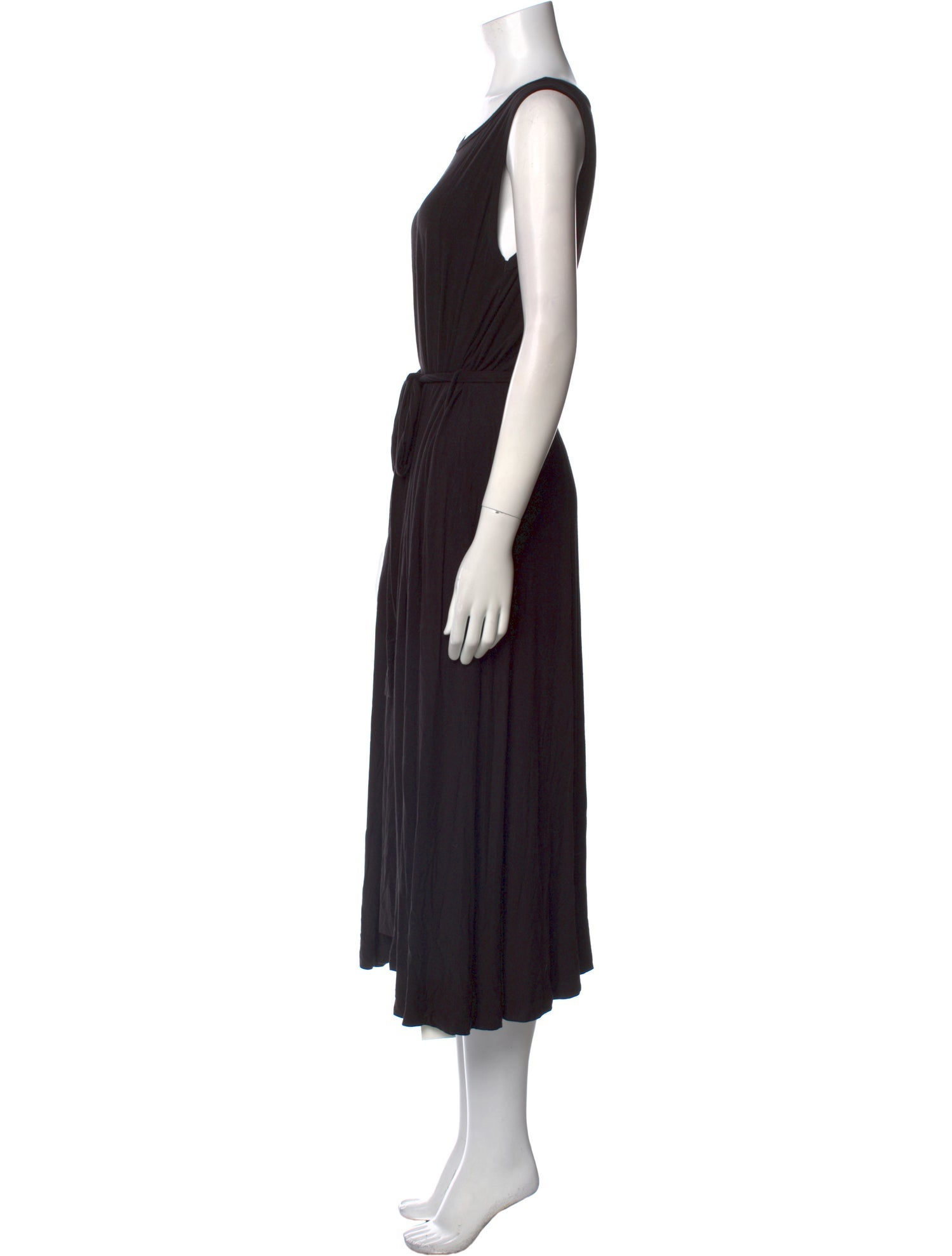 Oak + Fort Scoop Neck Midi Length Dress