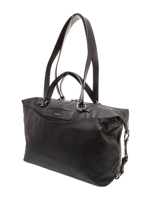 Oleada Nylon Shoulder Bag