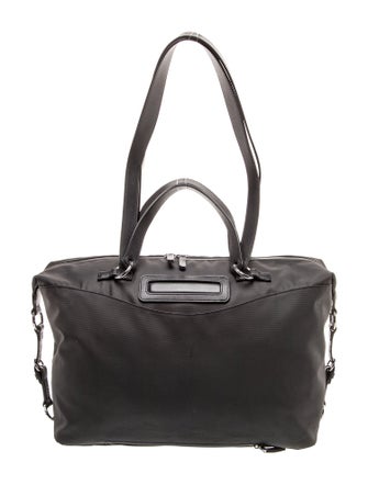 Oleada Nylon Shoulder Bag