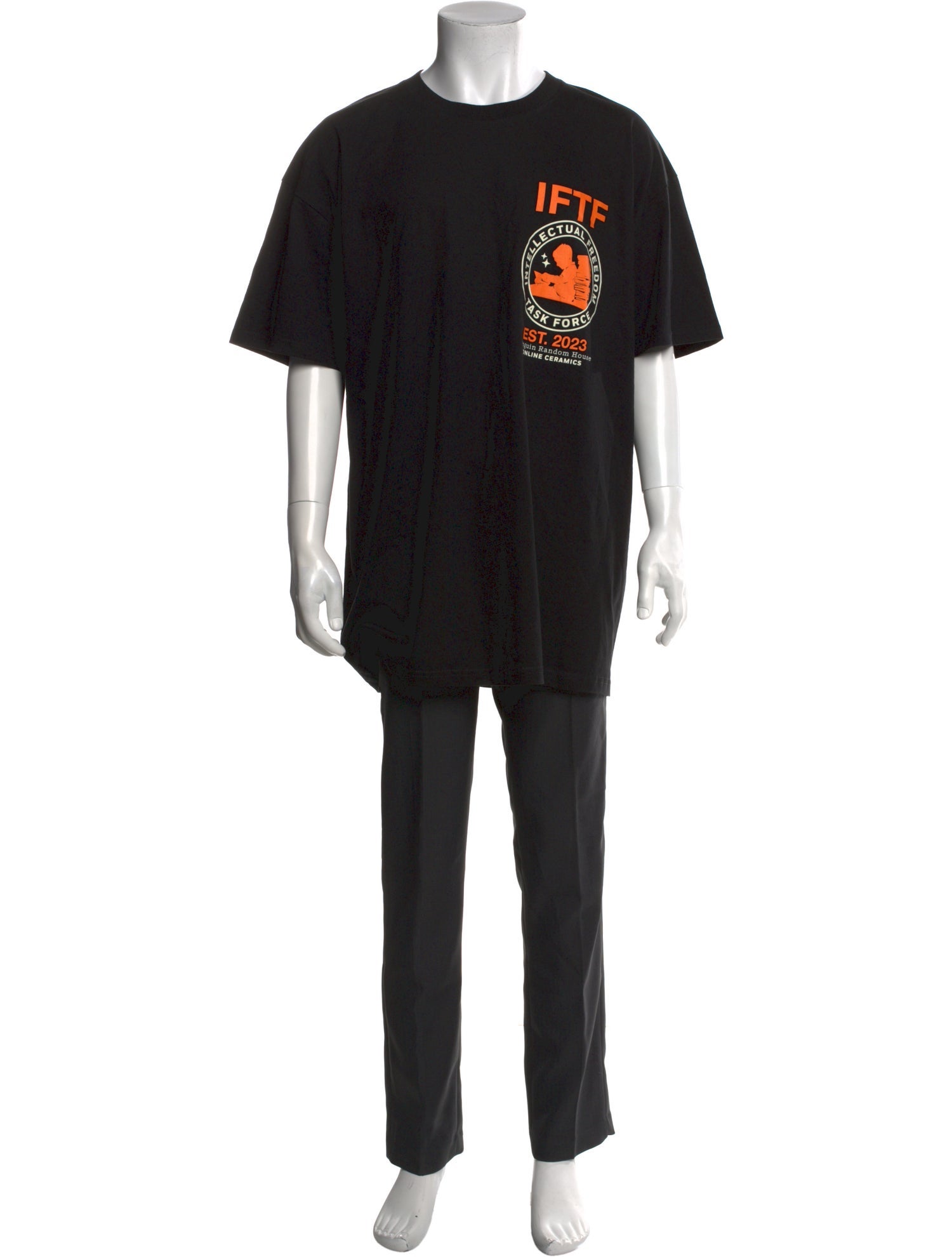 Online Ceramics Graphic Print Crew Neck T-Shirt